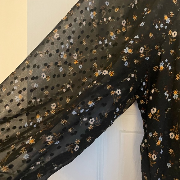 Addition Elle black baby doll blouse with floral detail - Picture 4 of 4